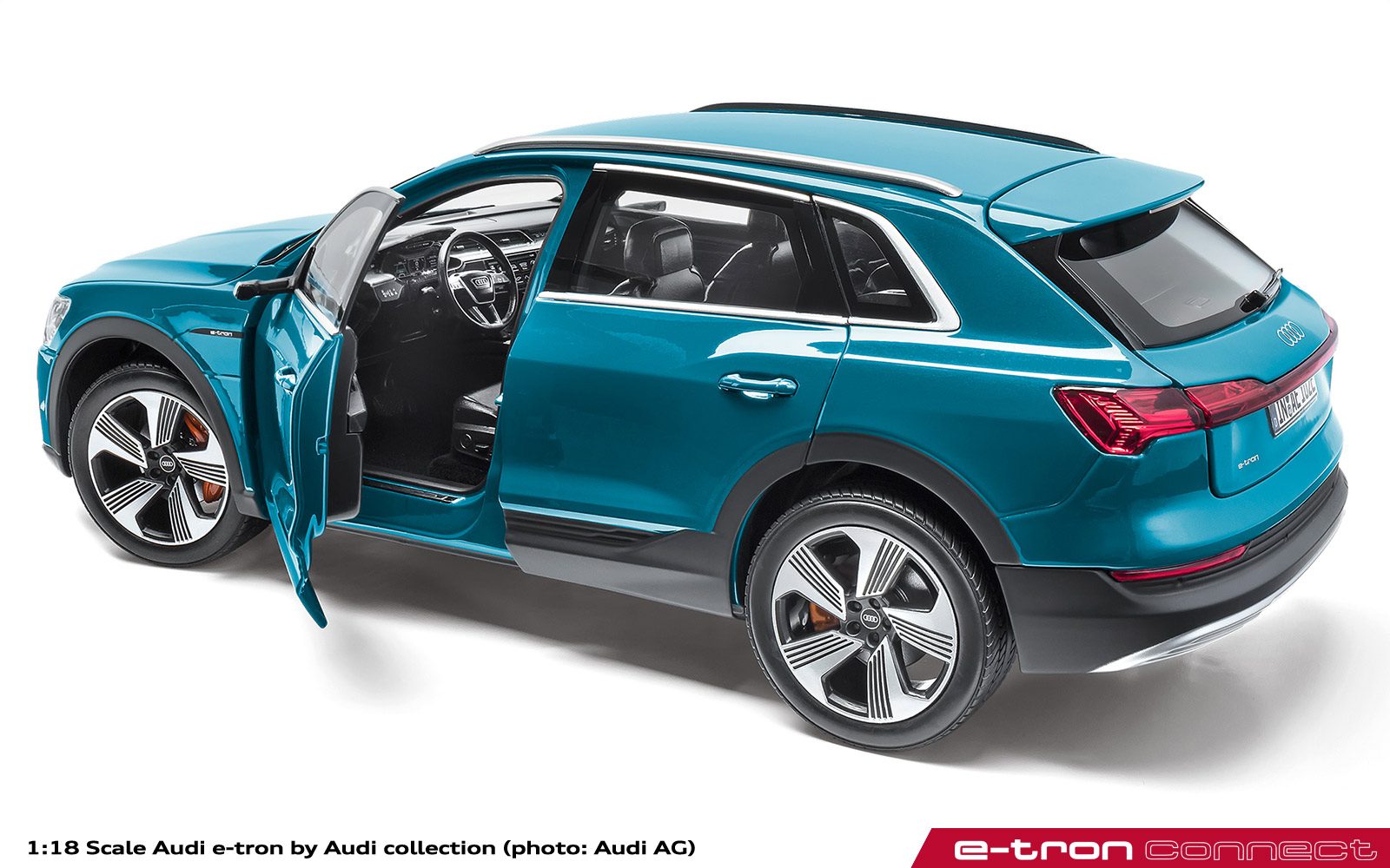 Choice Gear: Audi e-tron Models In Miniature - e-tron connect