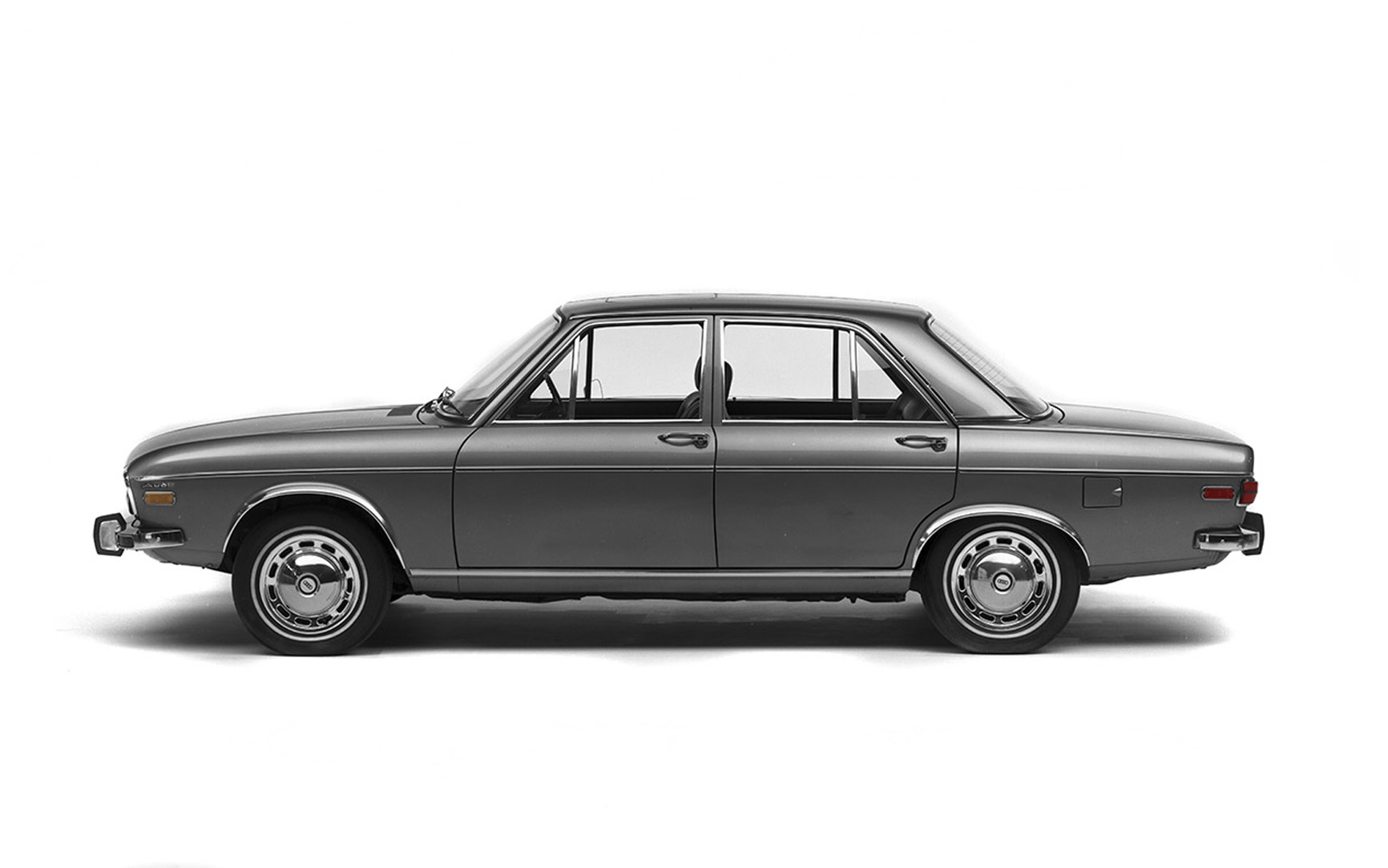 100 / 100 LS / 100 S Coupé (C1, Types F104/F105)