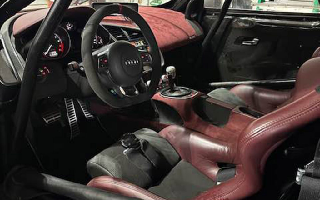 Audi R8 LMS Road Car 401