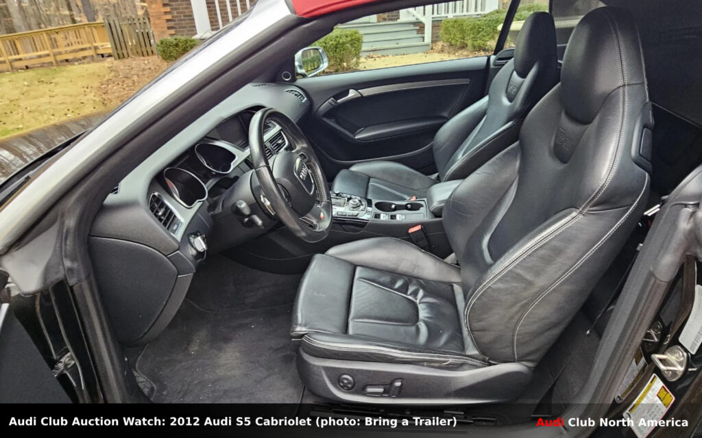 bt 2012 S5cab15 2wlogo