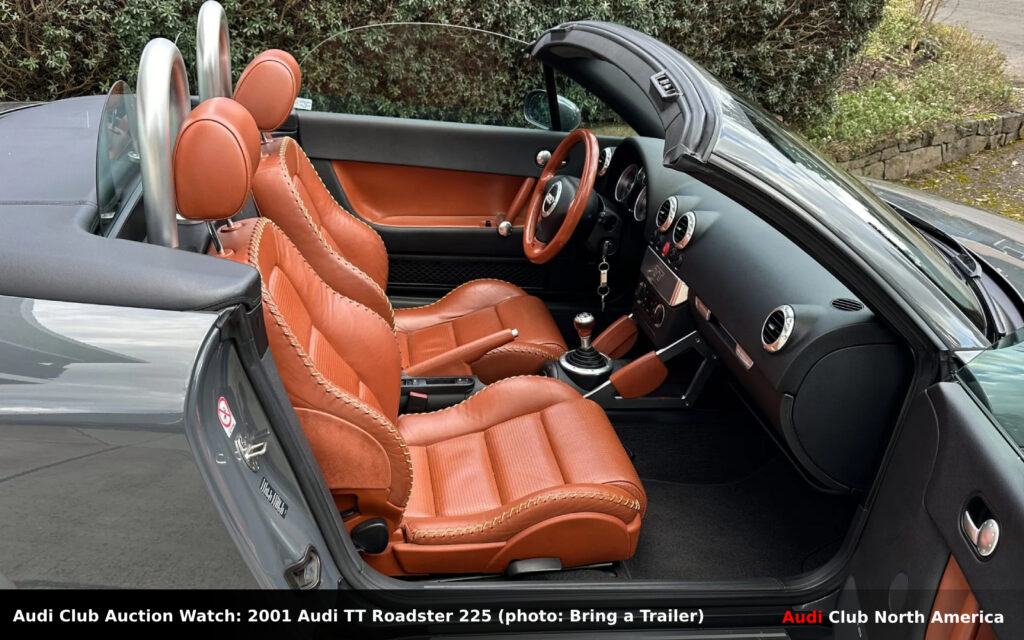 bt 2001 TTr39 2wlogo