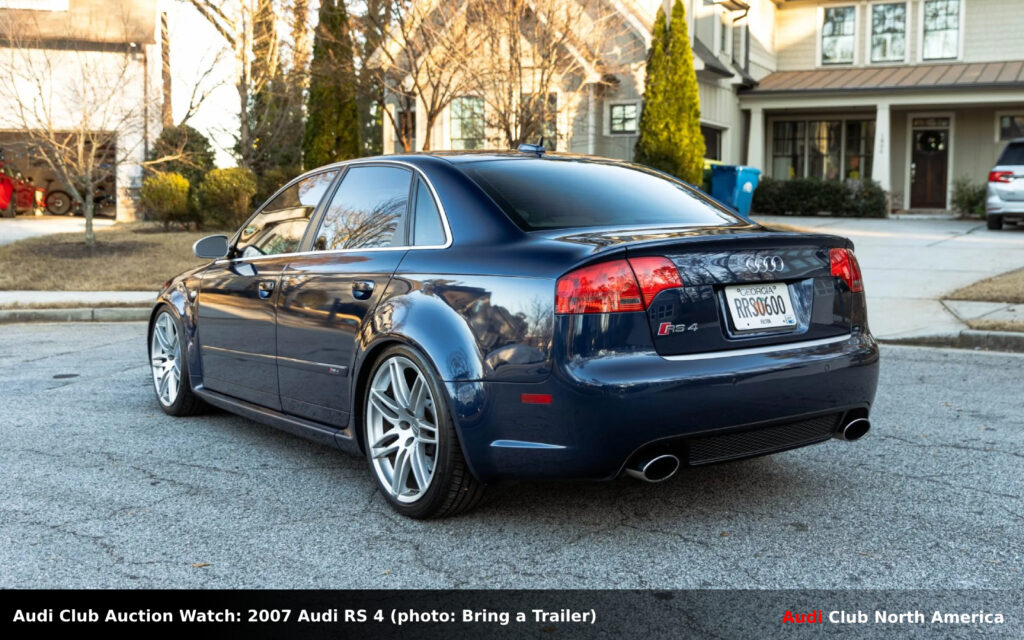 bt 2007 RS4228b 2wlogo