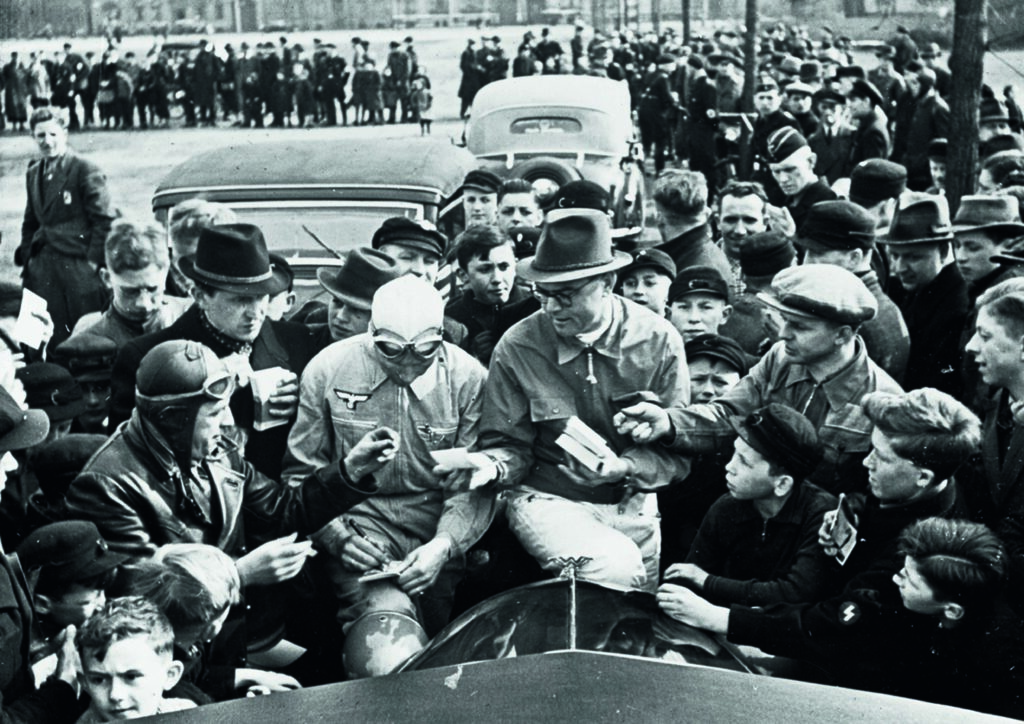 Anniversary magazine Motorsports