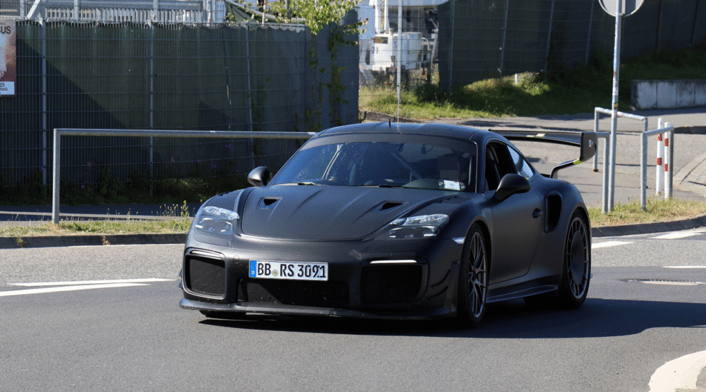 Porsche 911 Slantnose test mule