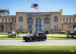Q5 with flag and planes