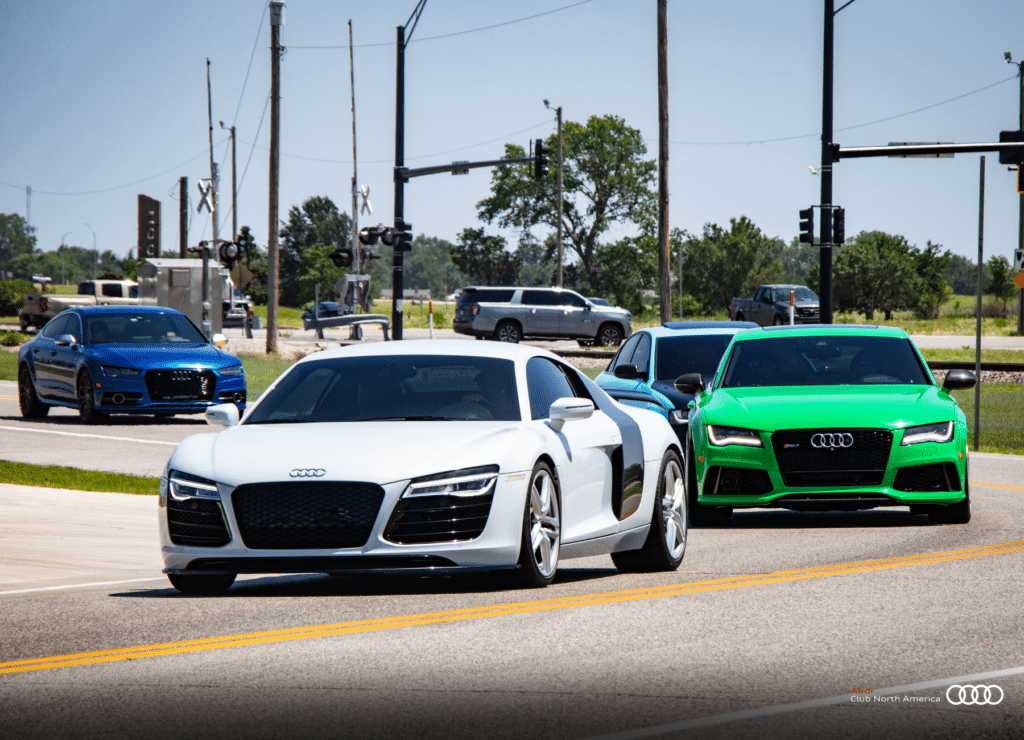 white r8 green rs3 rings