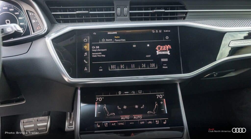 2021 Audi RS6 Avant ABT Legacy Edition Infotainment