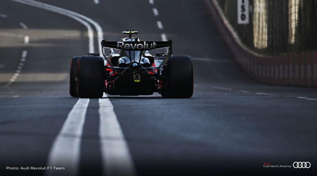 R26 ahead on track