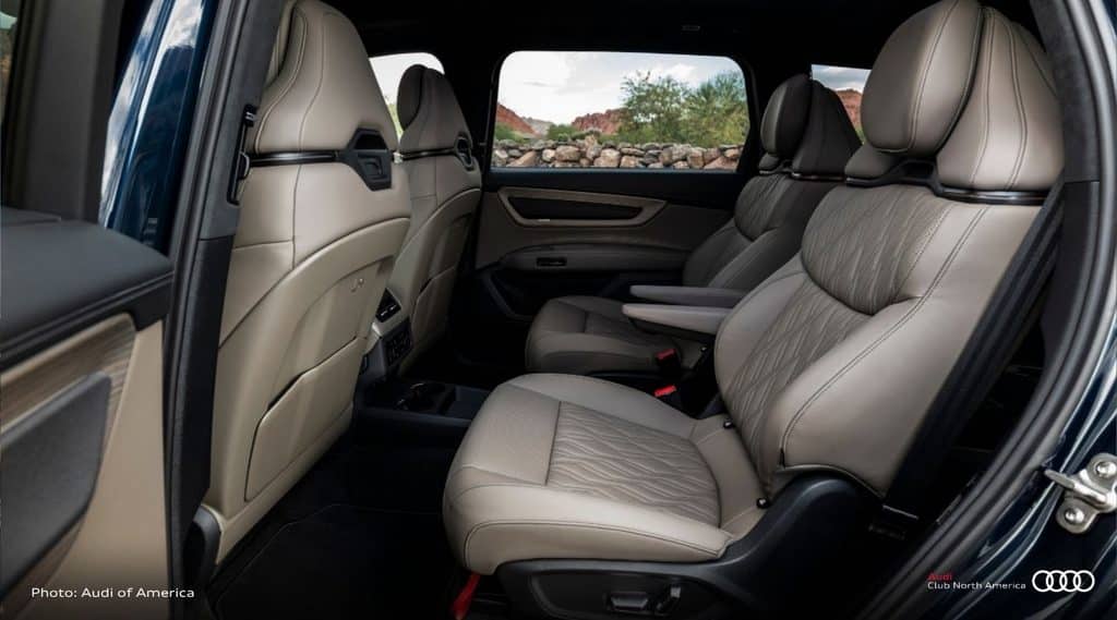 Q9 Interior middle row