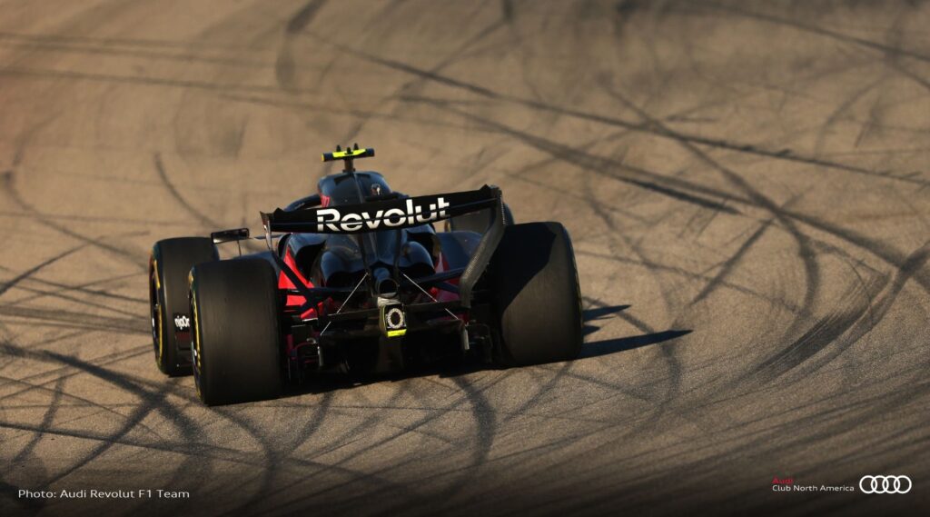 Rear view of R26 on track